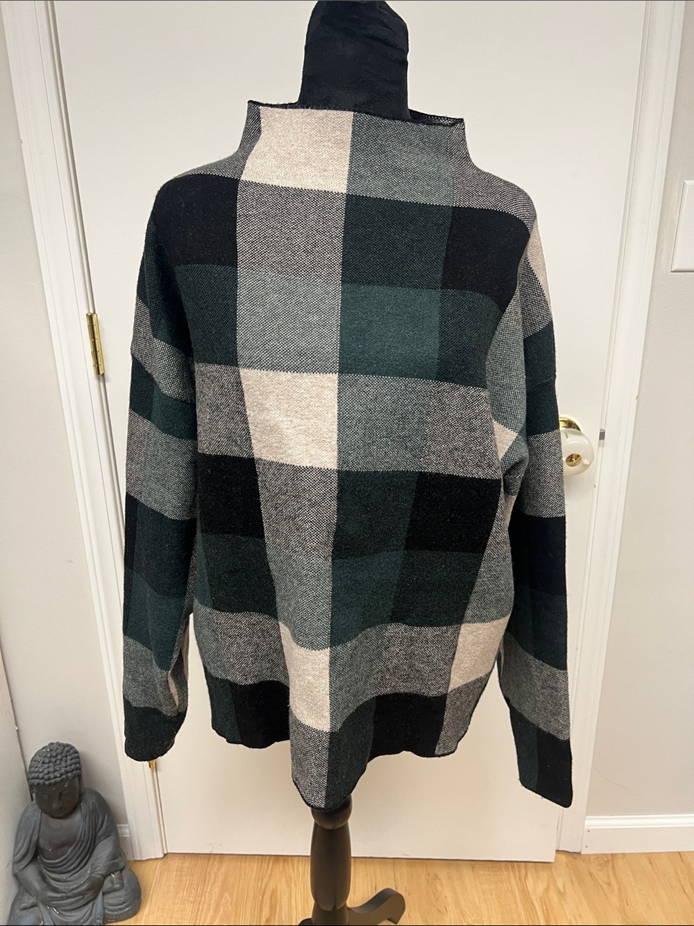 Tahari Black, Gray & Green Plaid Turtleneck Sweater